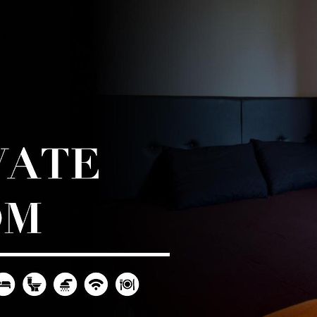 Sunshot Hostel Легиан Экстерьер фото